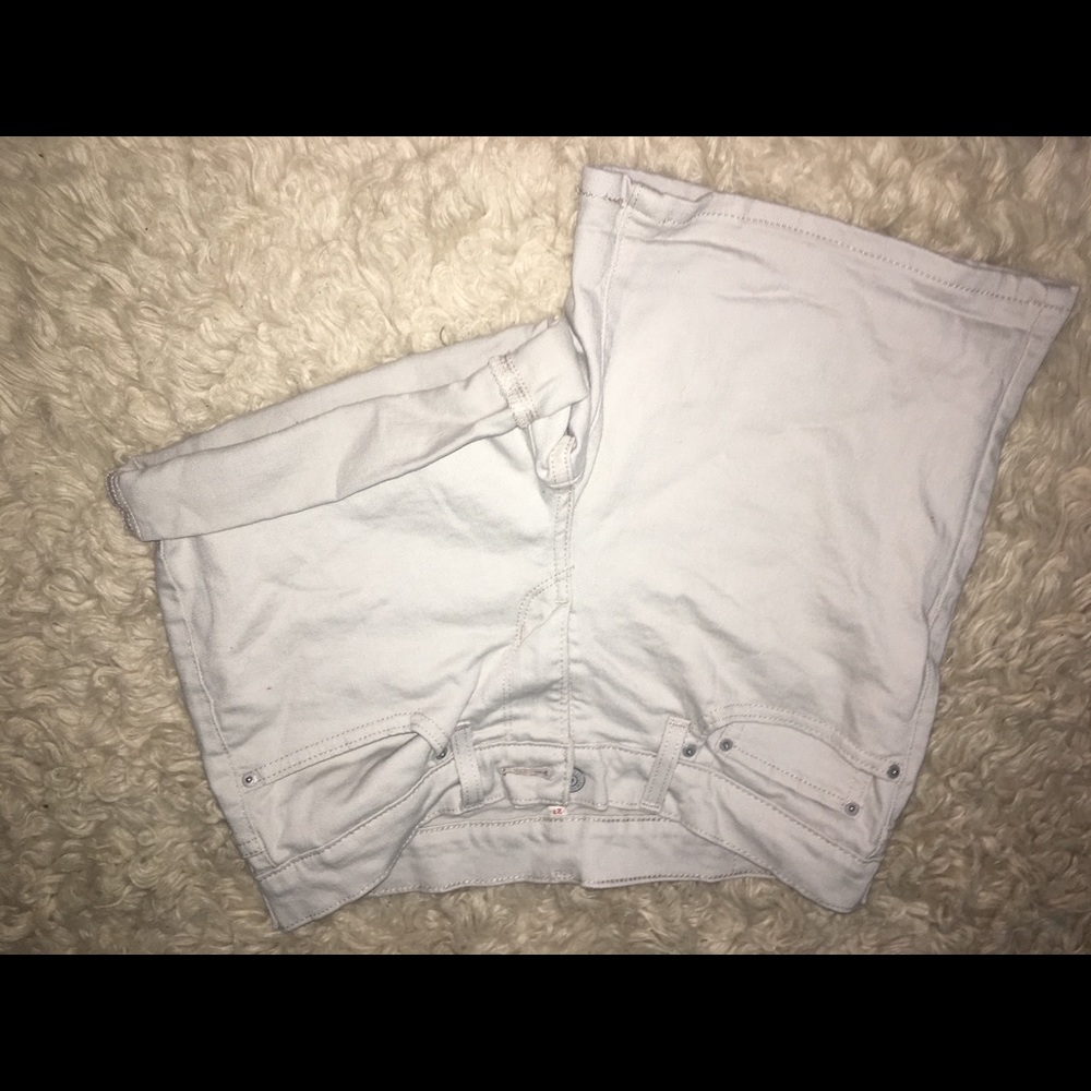 Light wash jean shorts